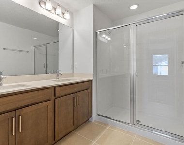 1345 Captiva Cove - Photo Thumbnail 19