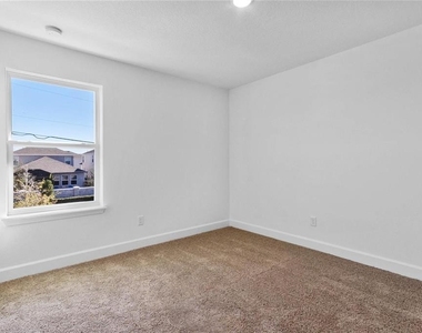 1345 Captiva Cove - Photo Thumbnail 25