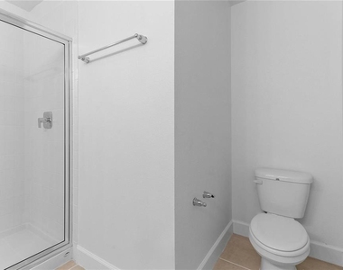 1345 Captiva Cove - Photo Thumbnail 17