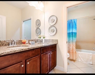 354 Captiva Drive - Photo Thumbnail 15