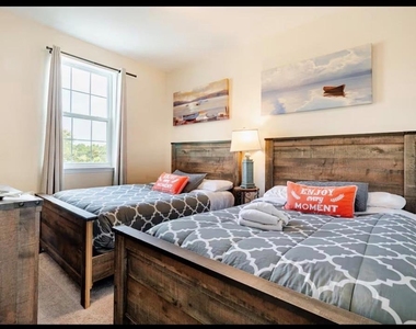 354 Captiva Drive - Photo Thumbnail 22