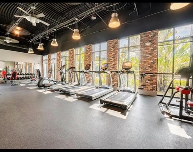 354 Captiva Drive - Photo Thumbnail 30