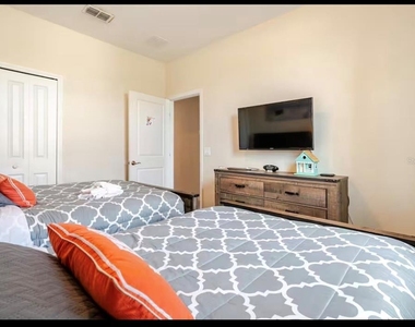 354 Captiva Drive - Photo Thumbnail 23