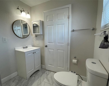 1208 Carlton Avenue - Photo Thumbnail 21