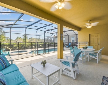 7704 Oakmoss Loop - Photo Thumbnail 69
