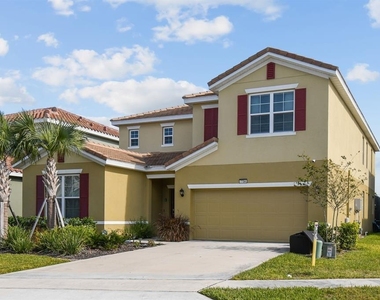 7704 Oakmoss Loop - Photo Thumbnail 4