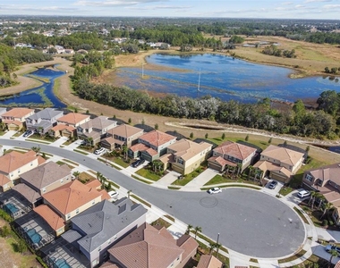 7704 Oakmoss Loop - Photo Thumbnail 78