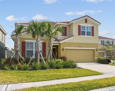 7704 Oakmoss Loop - Photo Thumbnail 1