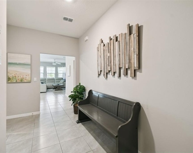 7704 Oakmoss Loop - Photo Thumbnail 42