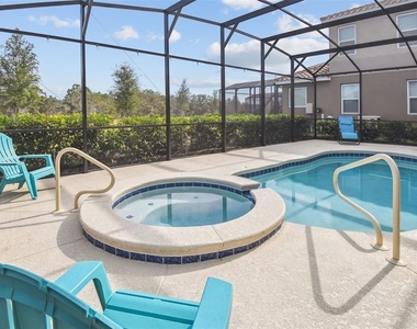 7704 Oakmoss Loop - Photo Thumbnail 66