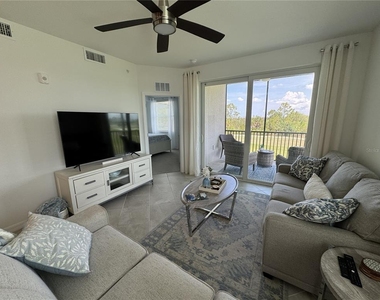 12240 Wellen Golf Street - Photo Thumbnail 14