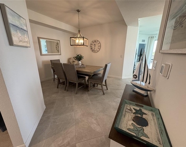 12240 Wellen Golf Street - Photo Thumbnail 20