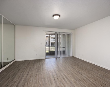 4411 Sw 34th Street - Photo Thumbnail 9