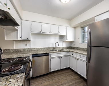 4411 Sw 34th Street - Photo Thumbnail 3