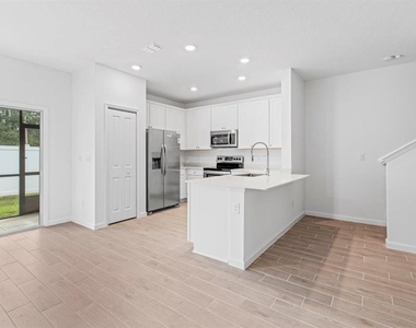 698 Nw 126th Terrace - Photo Thumbnail 2
