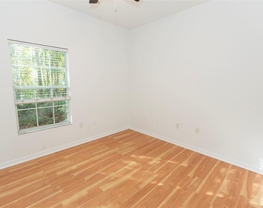 7952 Nw 51st Way - Photo Thumbnail 16
