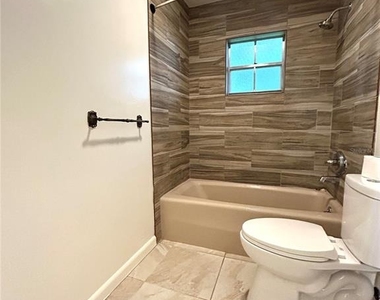 7532 Sw 122nd Street - Photo Thumbnail 12