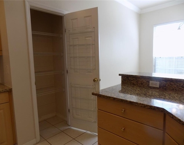 11903 Nw 9th Road - Photo Thumbnail 27