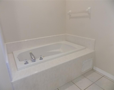 11903 Nw 9th Road - Photo Thumbnail 45
