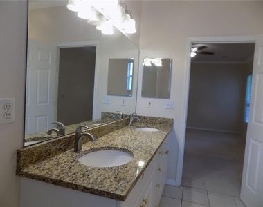11903 Nw 9th Road - Photo Thumbnail 44