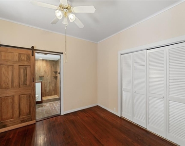 1905 Myrtle Lake Avenue - Photo Thumbnail 10