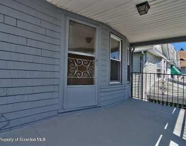 1515 Pine Street - Photo Thumbnail 7