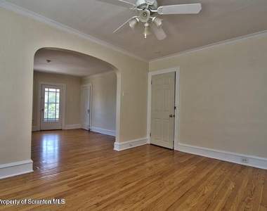 1515 Pine Street - Photo Thumbnail 10