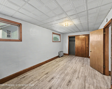 92 Fallbrook - Photo Thumbnail 9