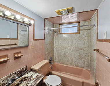 92 Fallbrook - Photo Thumbnail 5