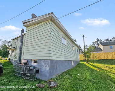 92 Fallbrook - Photo Thumbnail 11