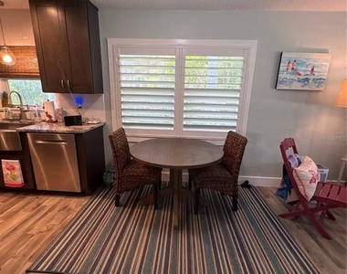 1517 S Central Avenue - Photo Thumbnail 8