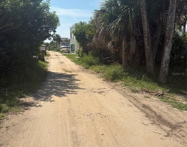 1517 S Central Avenue - Photo Thumbnail 17