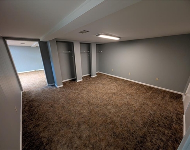 230 Diamond Street - Photo Thumbnail 20