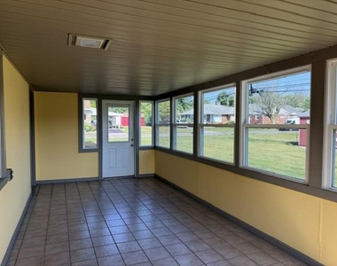 3821 Turner Street - Photo Thumbnail 8