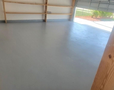 7855 W Price Boulevard - Photo Thumbnail 20