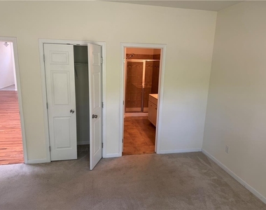 5127 Dogwood Trail - Photo Thumbnail 13