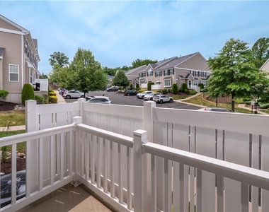 4165 Bunker Hill Drive - Photo Thumbnail 3