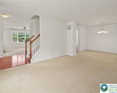 4165 Bunker Hill Drive - Photo Thumbnail 16