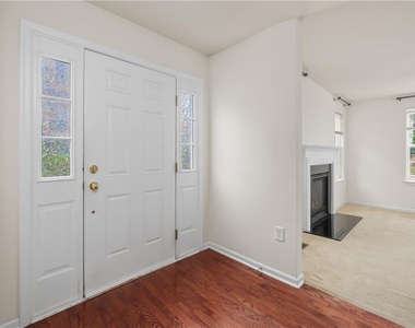 4165 Bunker Hill Drive - Photo Thumbnail 4