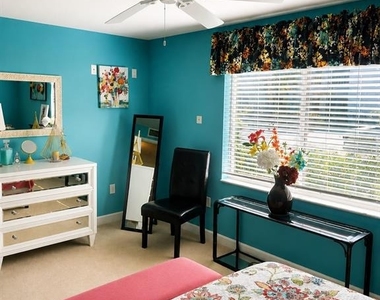 3720 El Poinier Court - Photo Thumbnail 5