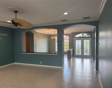 4823 Carrington Circle - Photo Thumbnail 8
