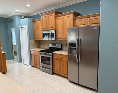 4823 Carrington Circle - Photo Thumbnail 15