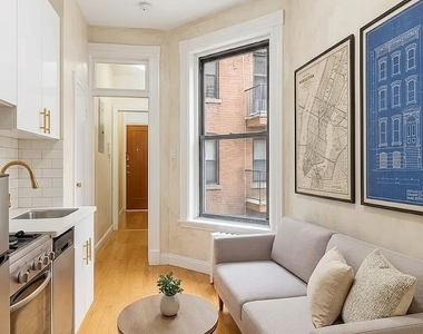 3rd Avenue - Photo Thumbnail 1