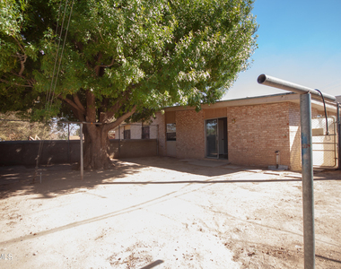 8153 Saint Andrew Lane - Photo Thumbnail 2