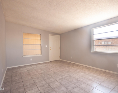 8153 Saint Andrew Lane - Photo Thumbnail 12