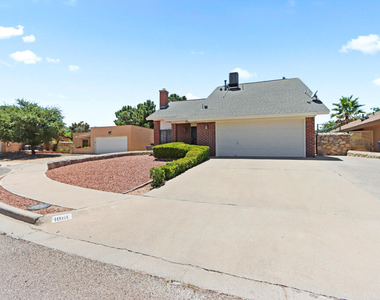 1861 Sonoma Place - Photo Thumbnail 1