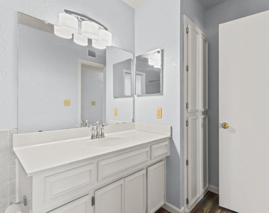 1861 Sonoma Place - Photo Thumbnail 30