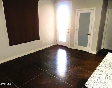 14829 Bert Cameron Avenue - Photo Thumbnail 2