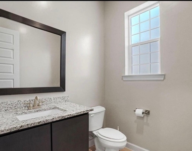 313 Vin Raliuga Court - Photo Thumbnail 10