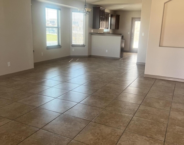 14236 Poets Rock Lane - Photo Thumbnail 6